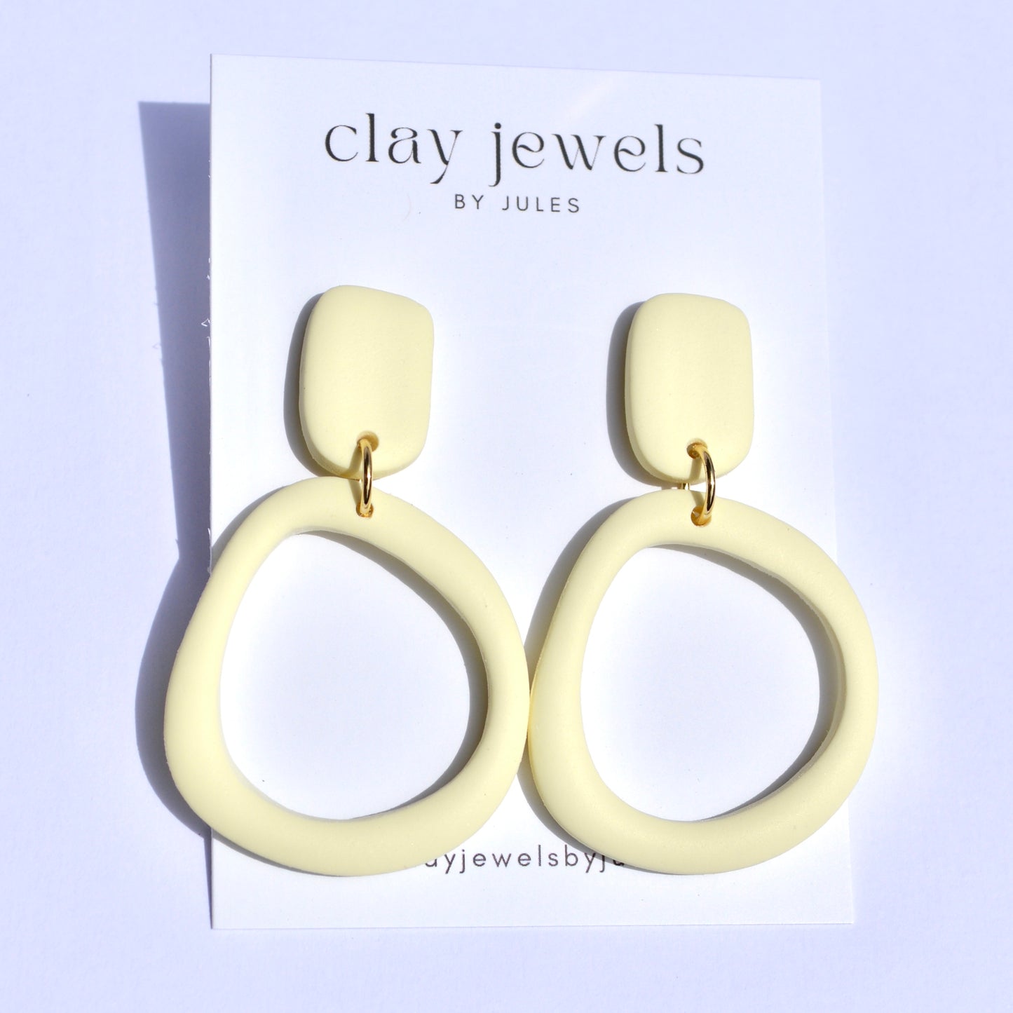 Imperfect Circle Hoops | 4 Colors