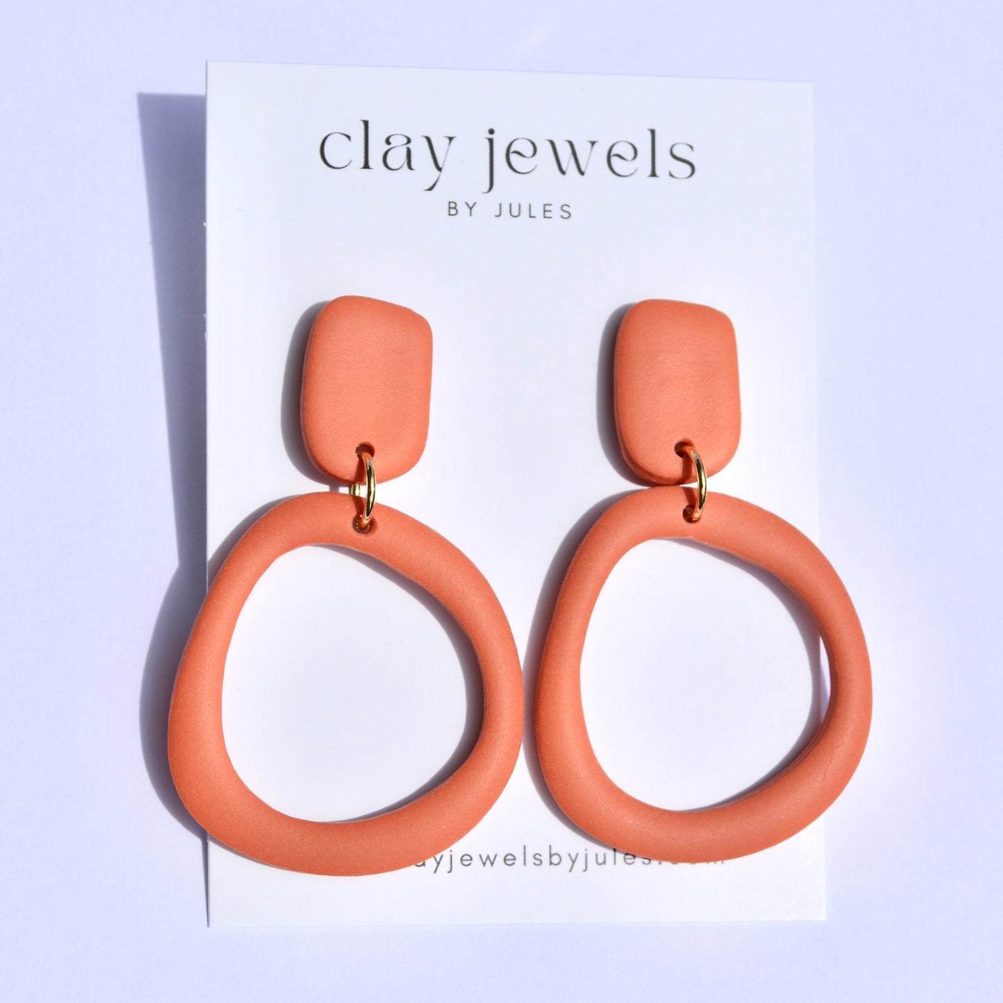Imperfect Circle Hoops | 4 Colors
