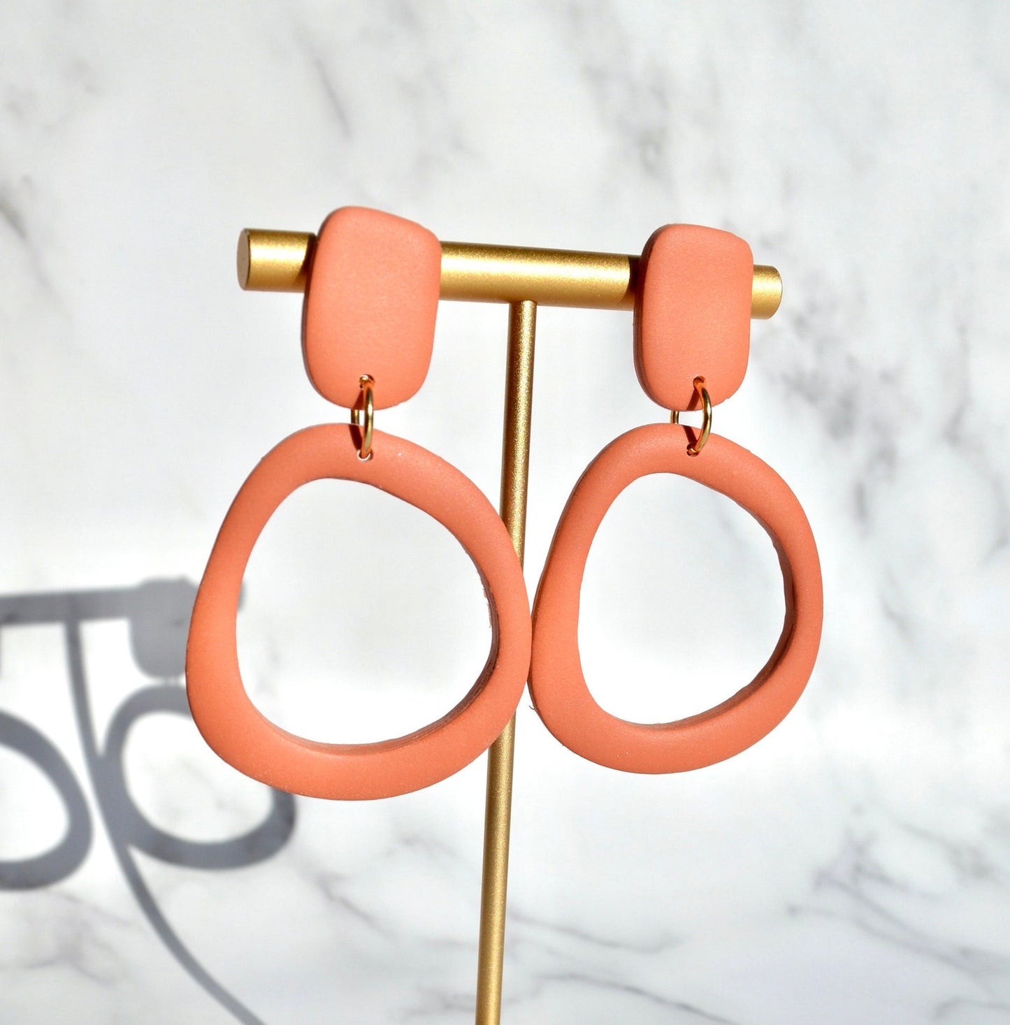 Imperfect Circle Hoops | 4 Colors
